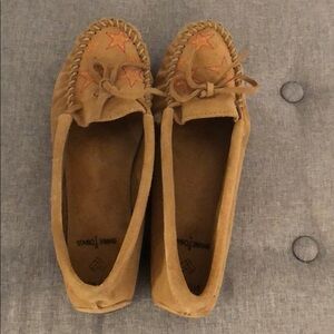 Minnetonka x Lottie Moss Abbey moccasins